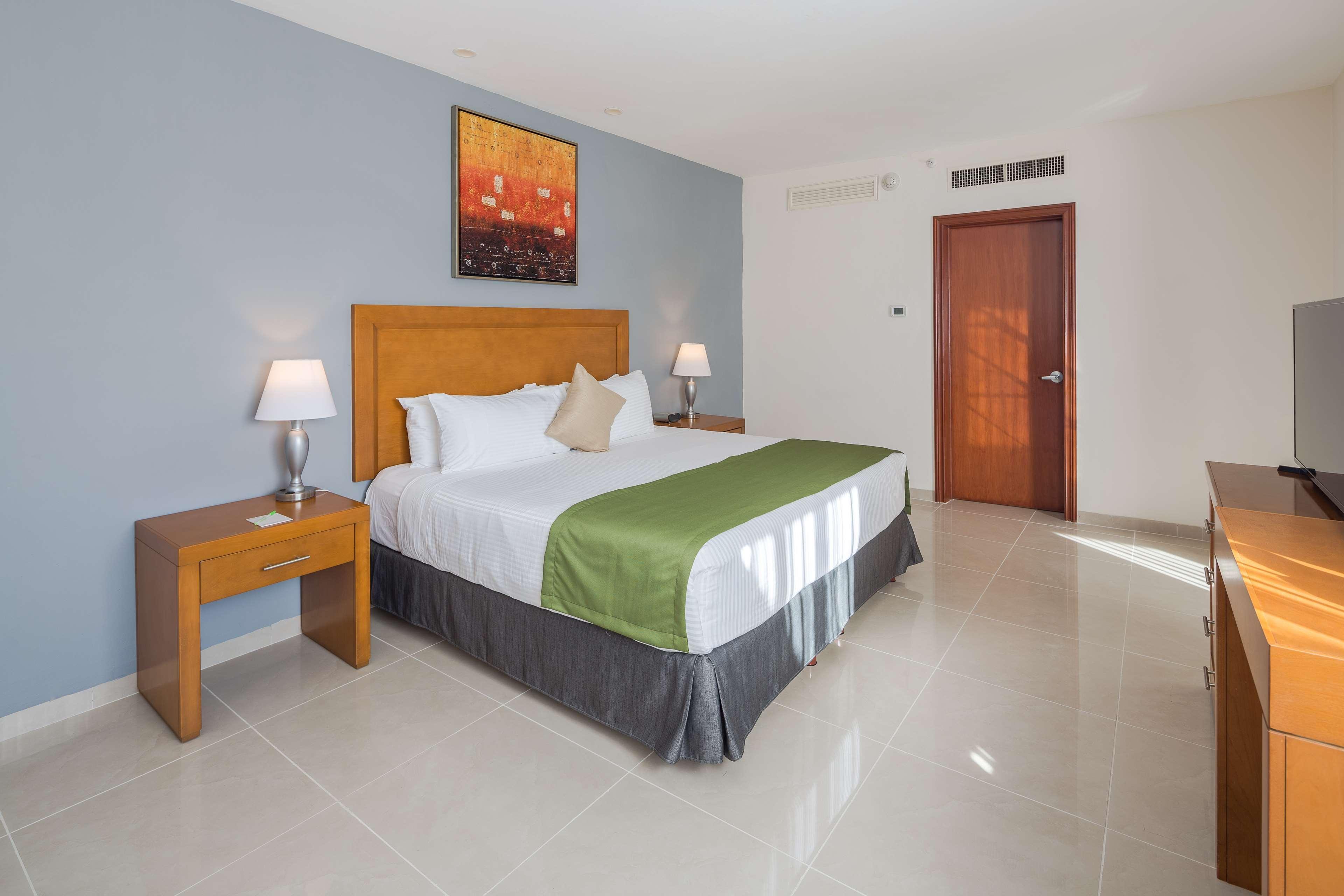 Wyndham Garden Playa Del Carmen Ξενοδοχείο Δωμάτιο φωτογραφία