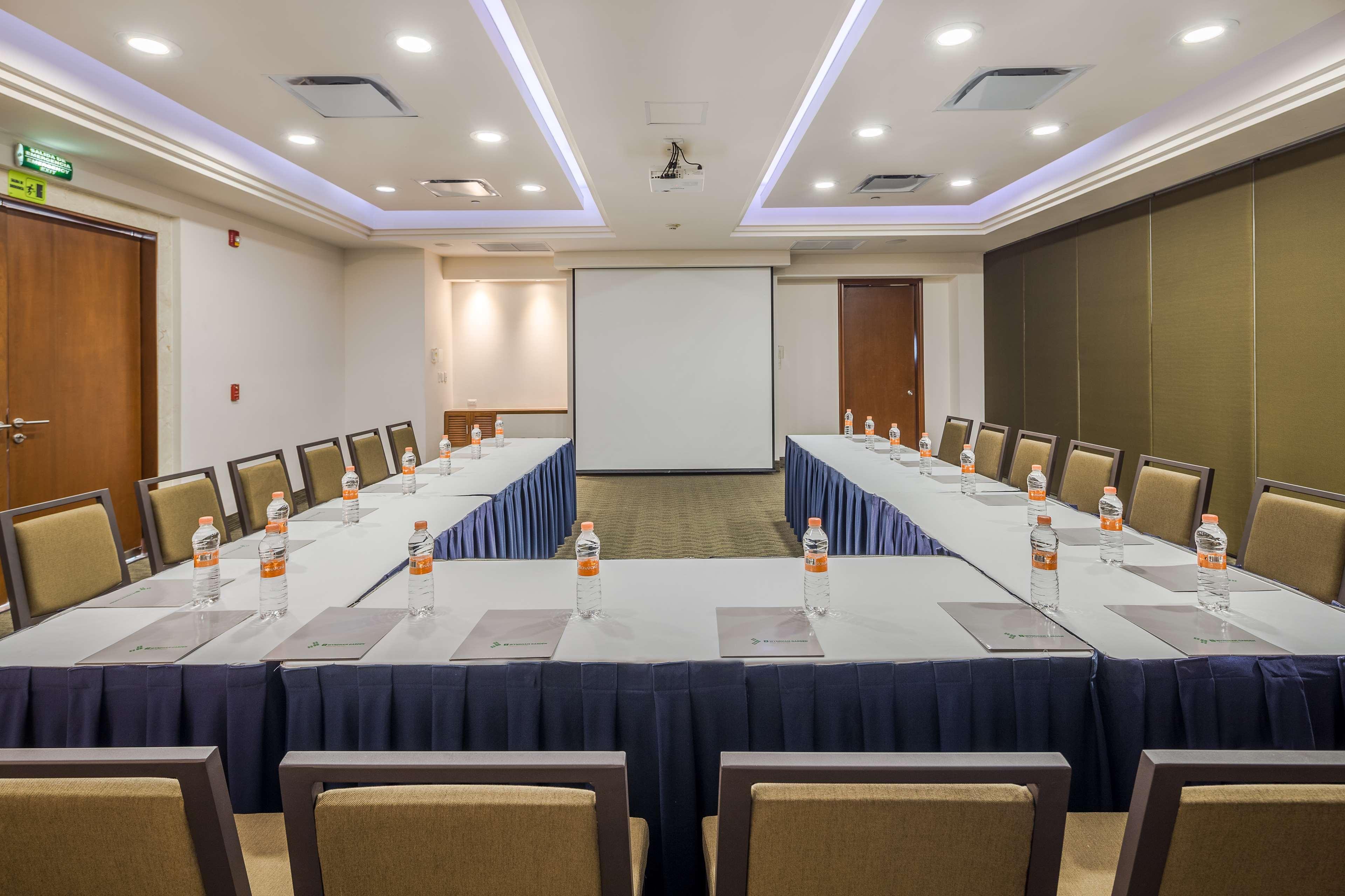 Wyndham Garden Playa Del Carmen Ξενοδοχείο Εξωτερικό φωτογραφία Meeting room