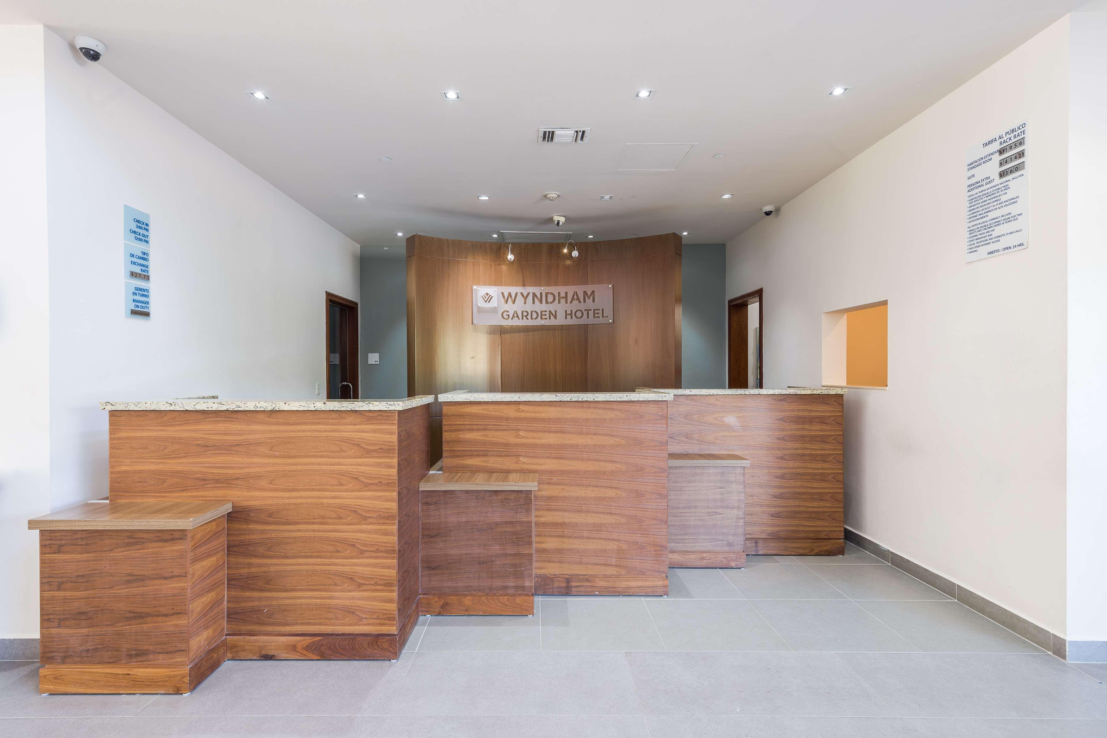 Wyndham Garden Playa Del Carmen Ξενοδοχείο Εξωτερικό φωτογραφία Reception
